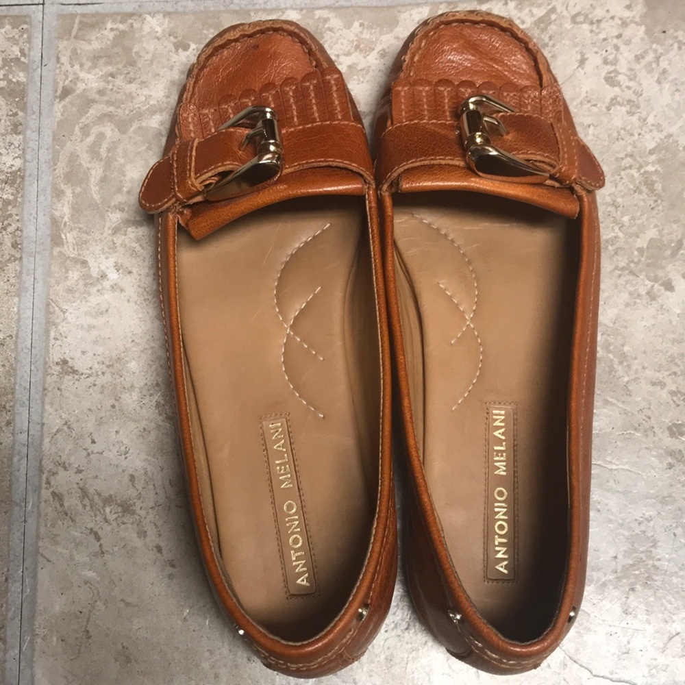 Antonio Melani Leather flats